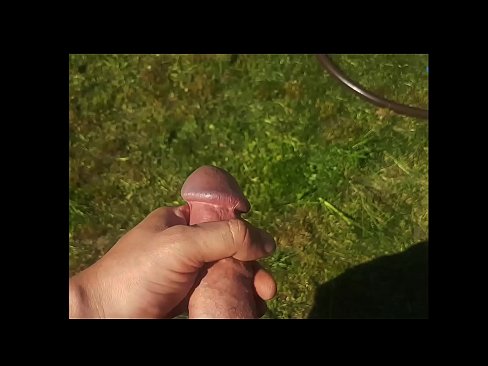 ❤️ Hottie poeth yn cael ei pussy pinc fucked a cums gyda chwistrell mewn gardd haf ️❌ Fideo porn ar cy.xxxomg.ru ️❤
